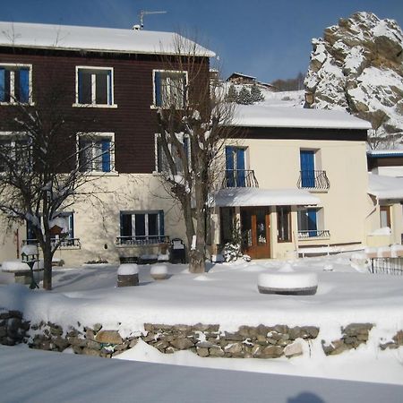 Bed and Breakfast Mouli Del Riu à Saint-Pierre-dels-Forcats Extérieur photo