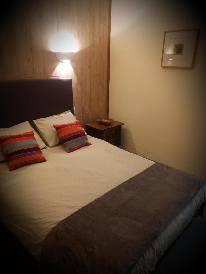 Bed and Breakfast Mouli Del Riu à Saint-Pierre-dels-Forcats Extérieur photo