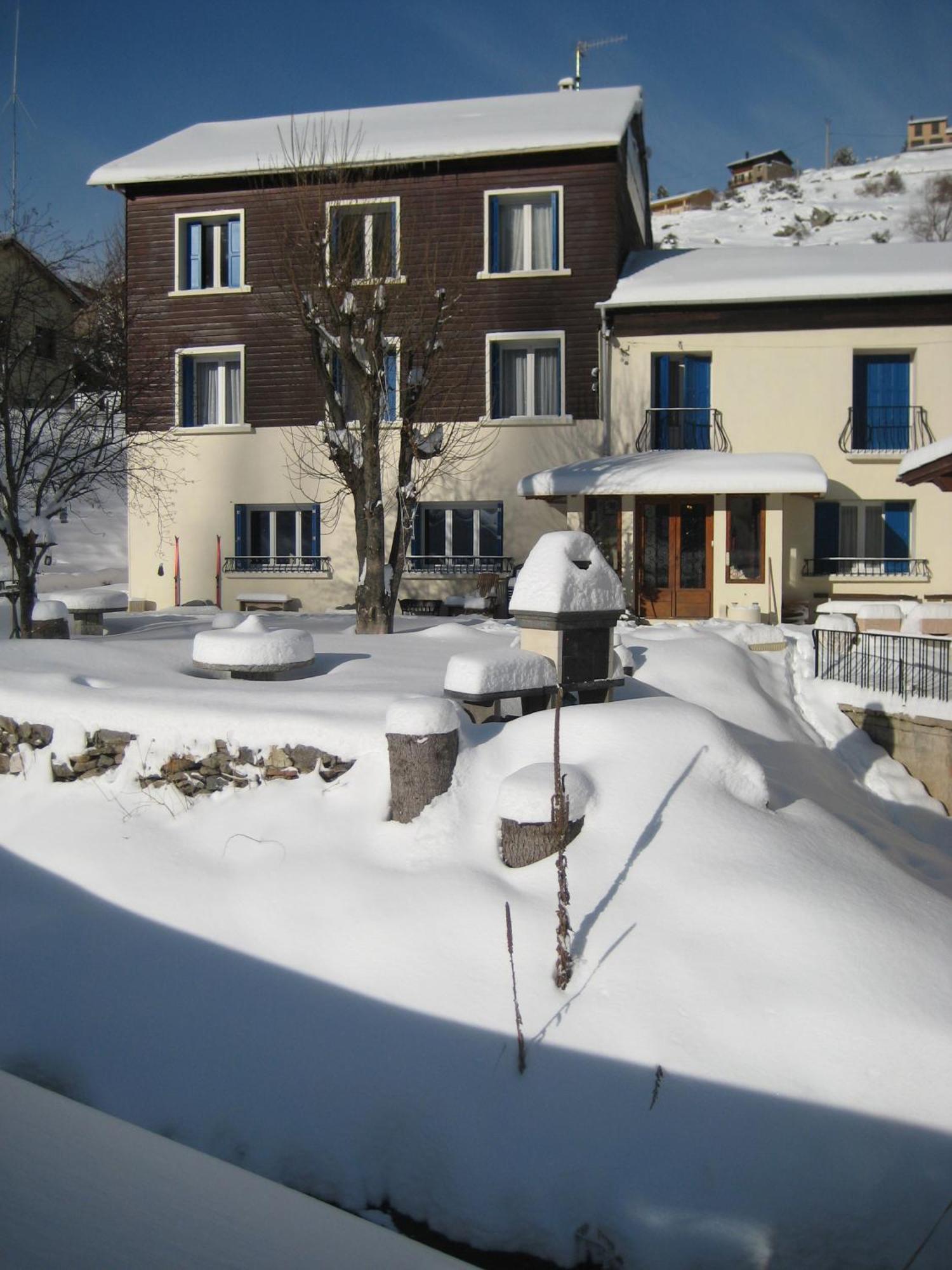 Bed and Breakfast Mouli Del Riu à Saint-Pierre-dels-Forcats Extérieur photo