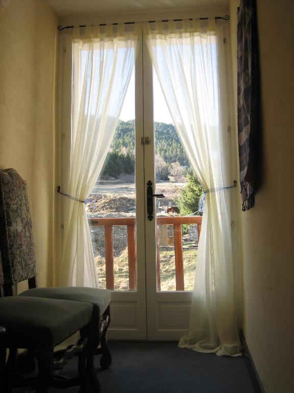Bed and Breakfast Mouli Del Riu à Saint-Pierre-dels-Forcats Chambre photo